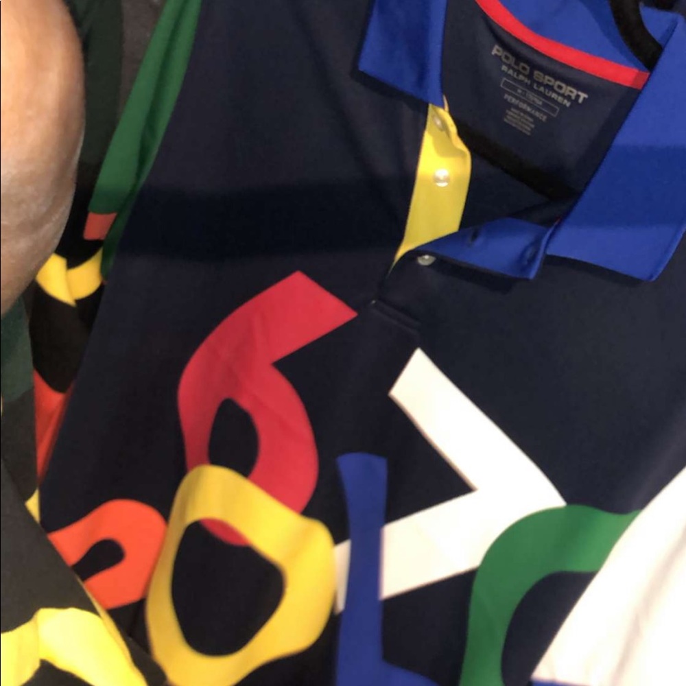 Clothes - Picture 2 of 4